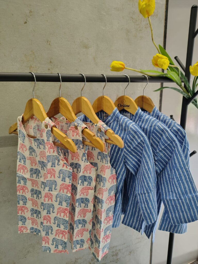 tiny bunnies baby clothing 1-2 2-3 3-4 years children apparels cotton clothing sets top pant pajama shirt shorts skirts fabrics comfort dresses